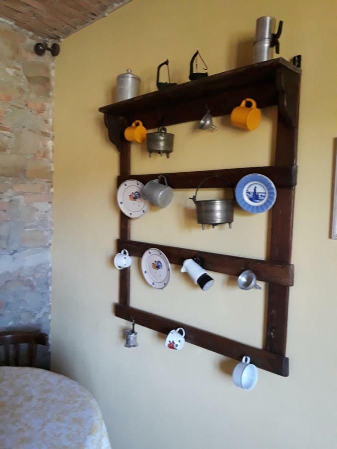 Agriturismo "Veritas" Bed & Wine Casaleggio Boiro المظهر الخارجي الصورة